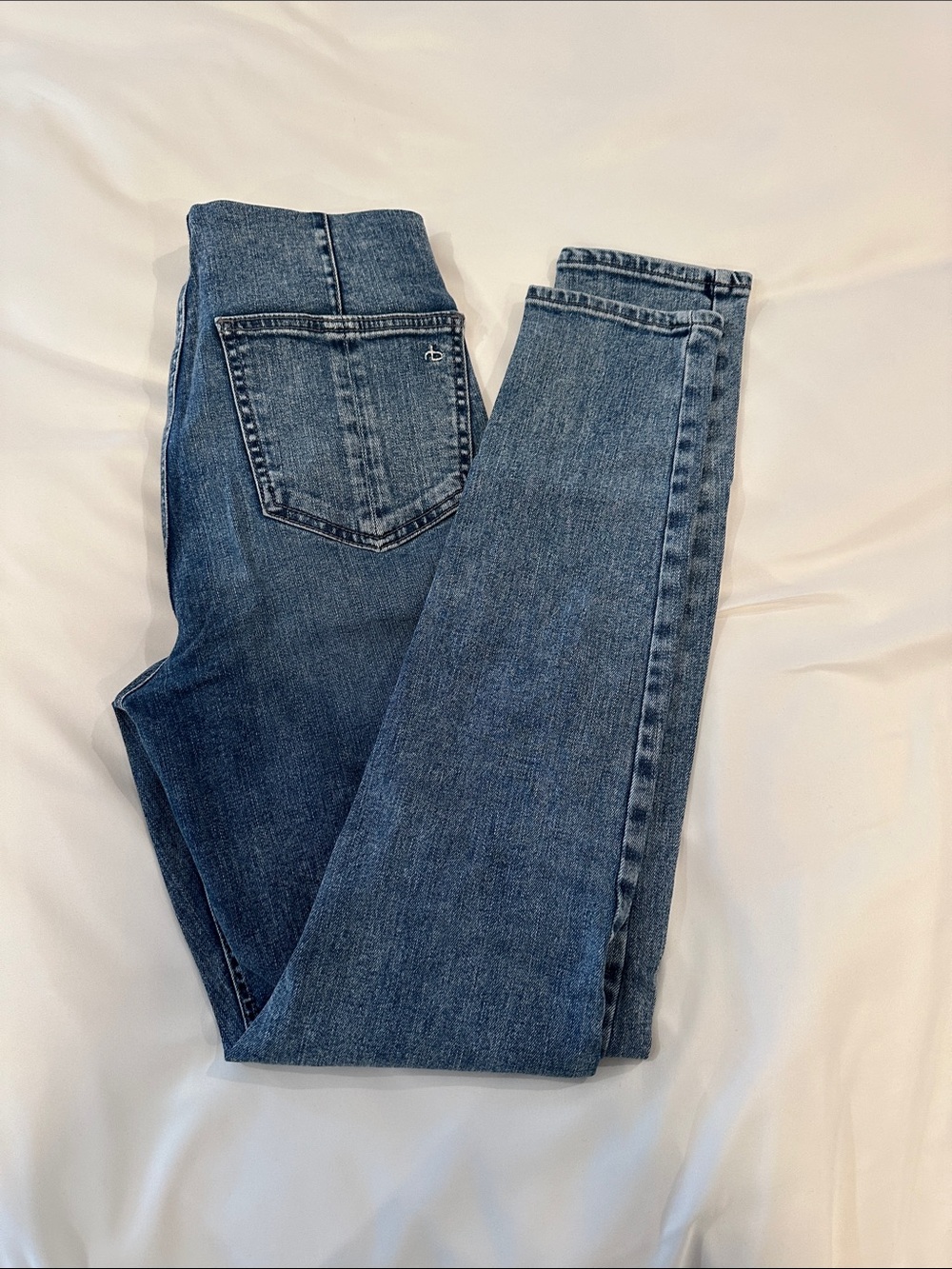 rag & bone Women's Skinny Jeans in Mid Blue Wash